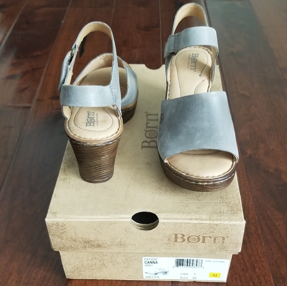 BØRN "Canna" Grey Leather Platform Sandal - Size 7 - Picture 9 of 9